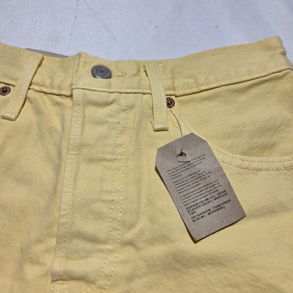 Levis 501 Original High Rise Shorts Yellow Denim Cut Off Frayed Hem 56327-0253